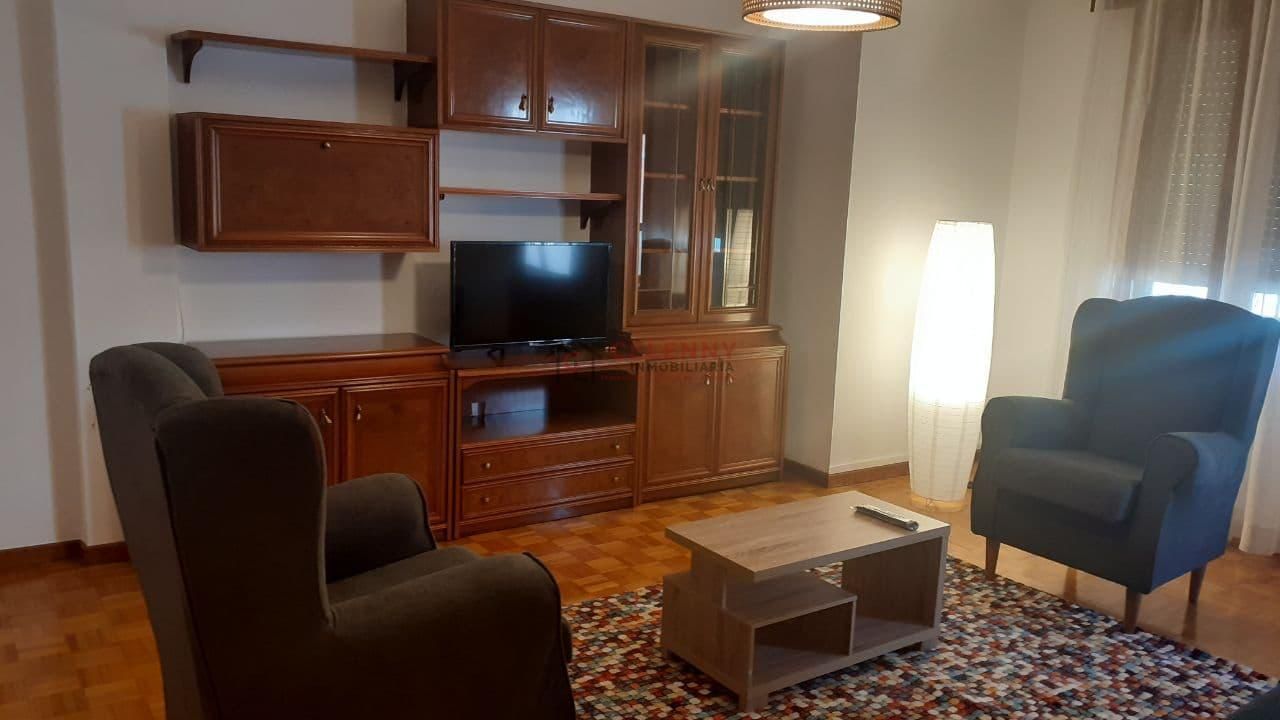 Living room of Flat to rent in Ourense Capital   with Heating, Parquet flooring and Terrace