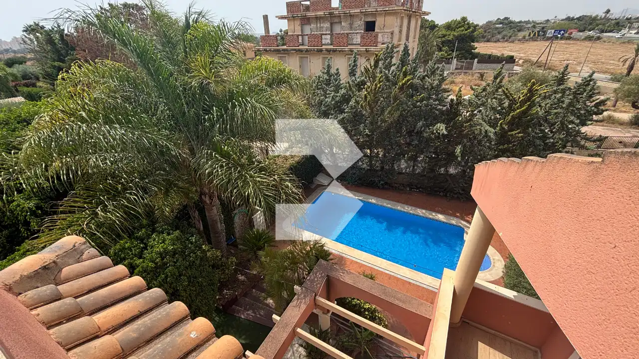 Piscina de Casa o xalet en venda en Sant Joan d'Alacant amb Jardí privat, Terrassa i Piscina
