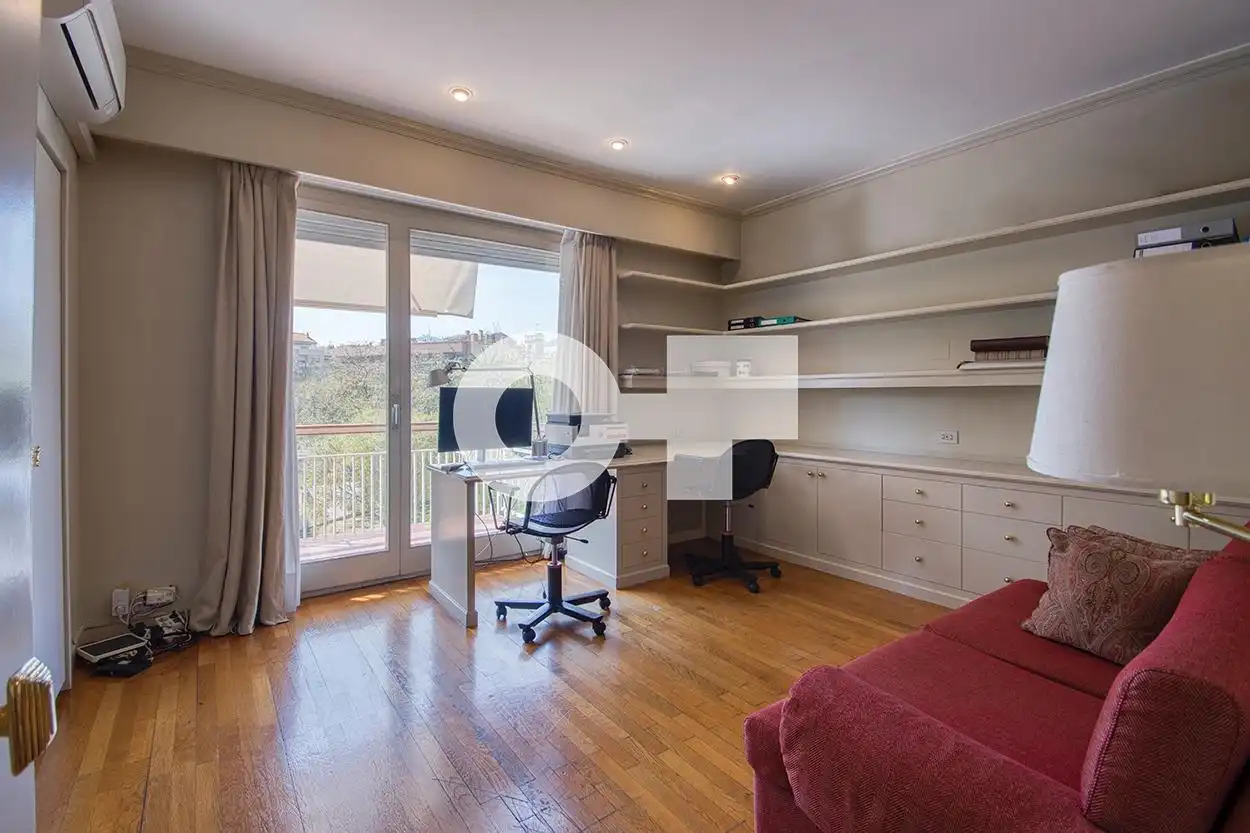Piso con terraza en venta en Carrer Carrer Jacinto Benavente, imagen 48