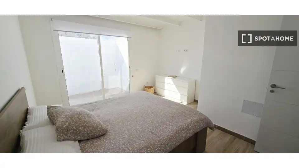 Schlafzimmer von Wohnungen zur untervermieten in Tuineje mit Klimaanlage, Terrasse und Möbliert