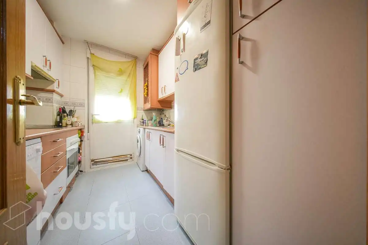 Cocina de Piso en venta en Madrid con Aire acondicionado