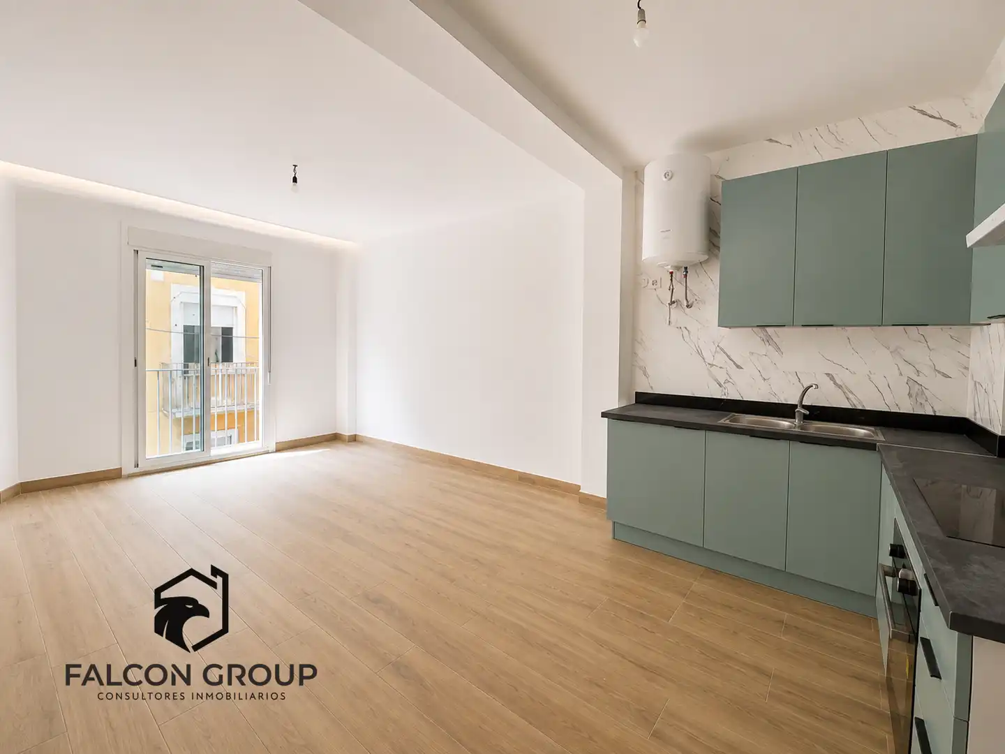 Flat for sale in Carrer d'Eugeni Mata, Centre