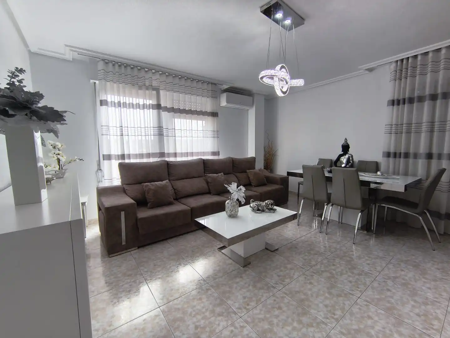 Sala d'estar de Pis en venda en Casco Urbano