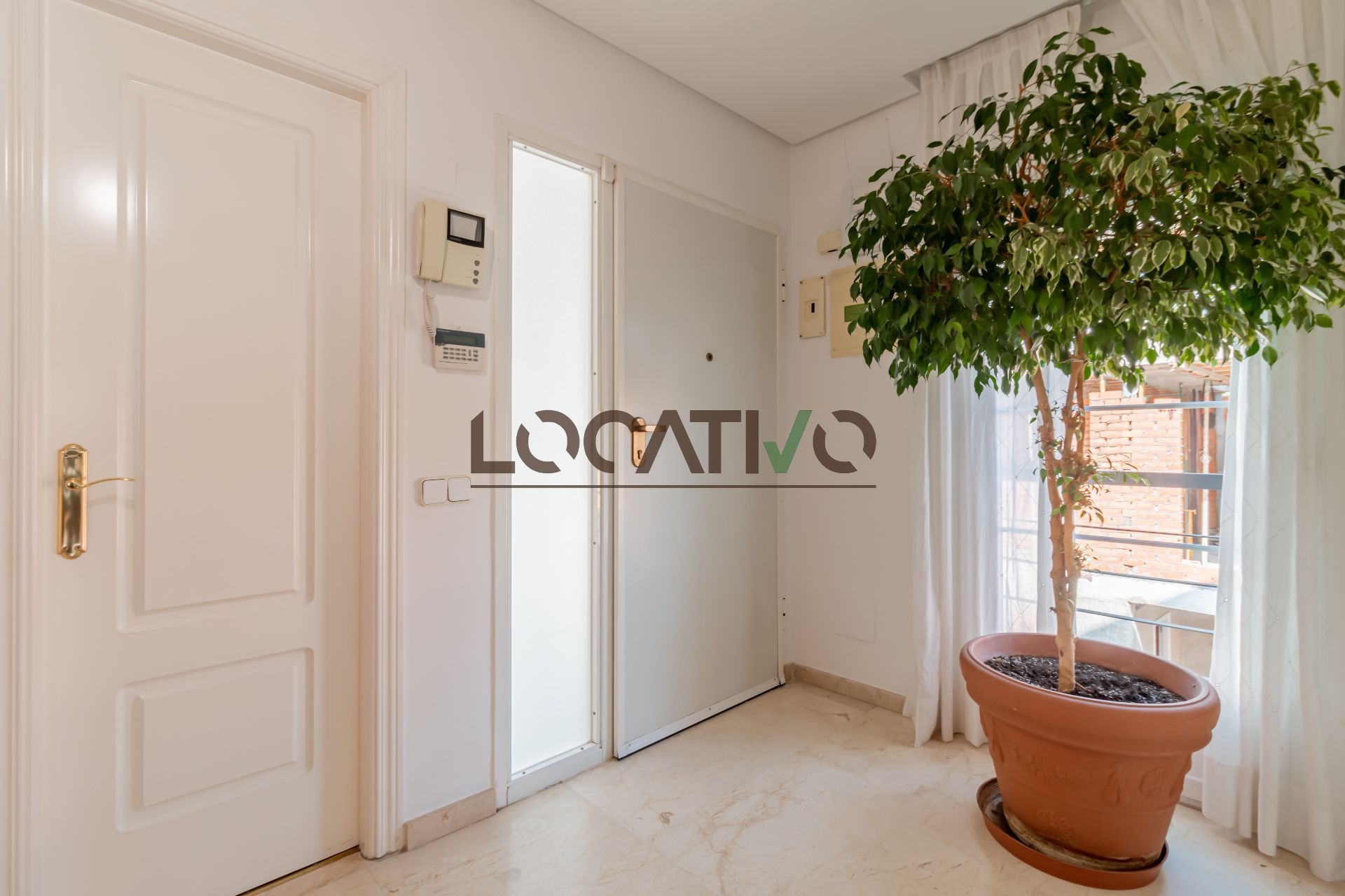 House or chalet for sale in  Madrid Capital  with Heating