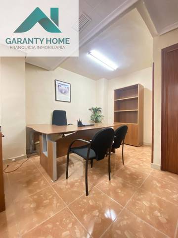 Local comercial en Alquiler en Torredonjimeno