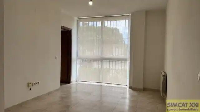 Vista exterior de Piso en venta en Figueres con Aire acondicionado, Calefacción y Trastero