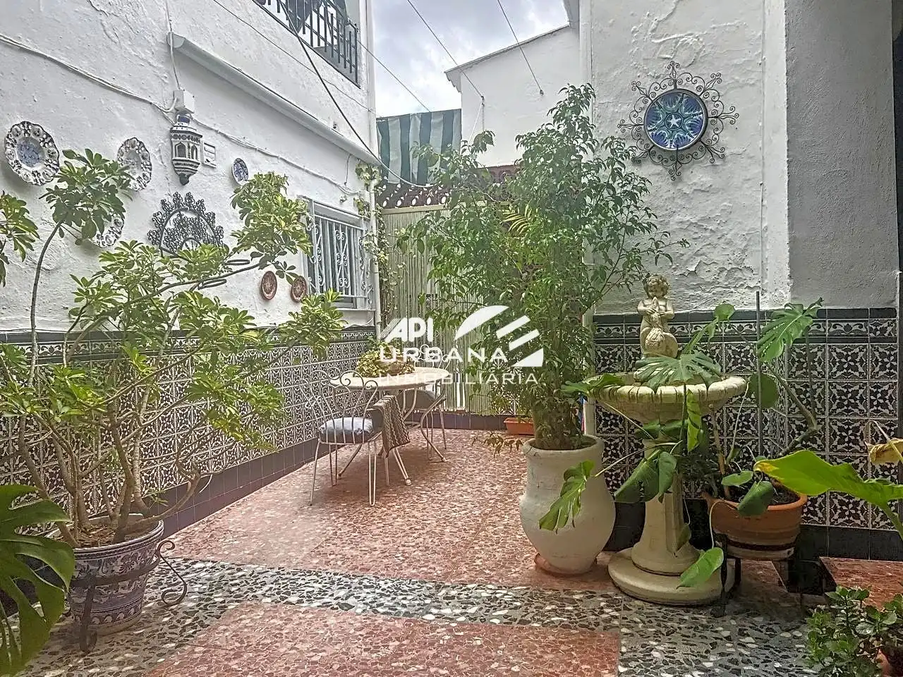 Vista exterior de Casa o chalet en venta en Lucena con Terraza y Balcón