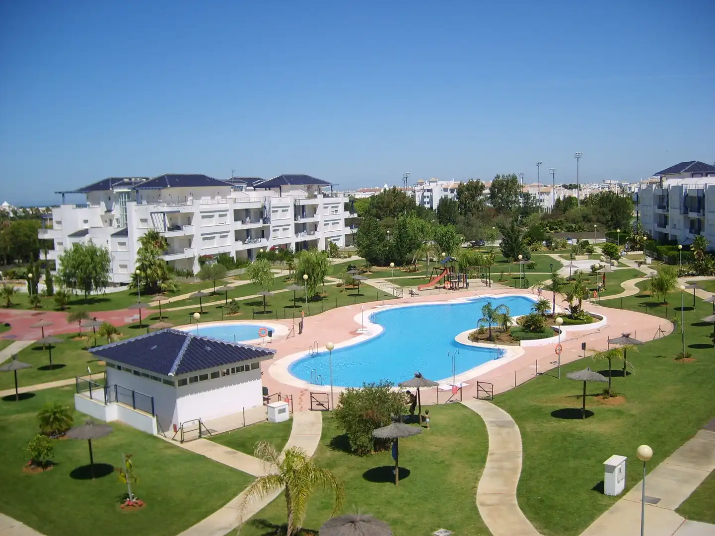 Apartment with pool to rent in Avenida Reina Sofía 37, imagen 12