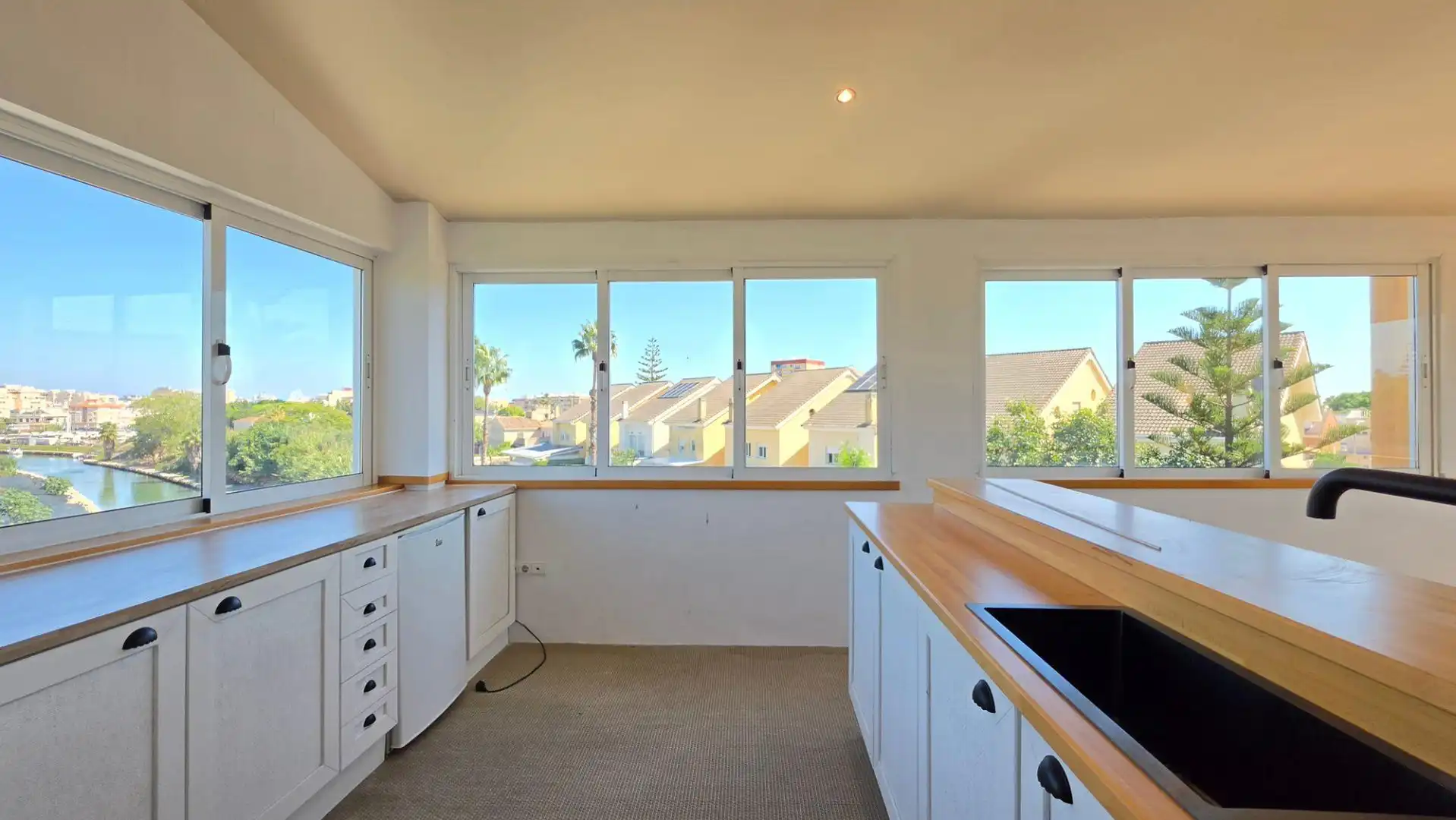 Cocina de Casa adosada en venta en Park Nord - Casona