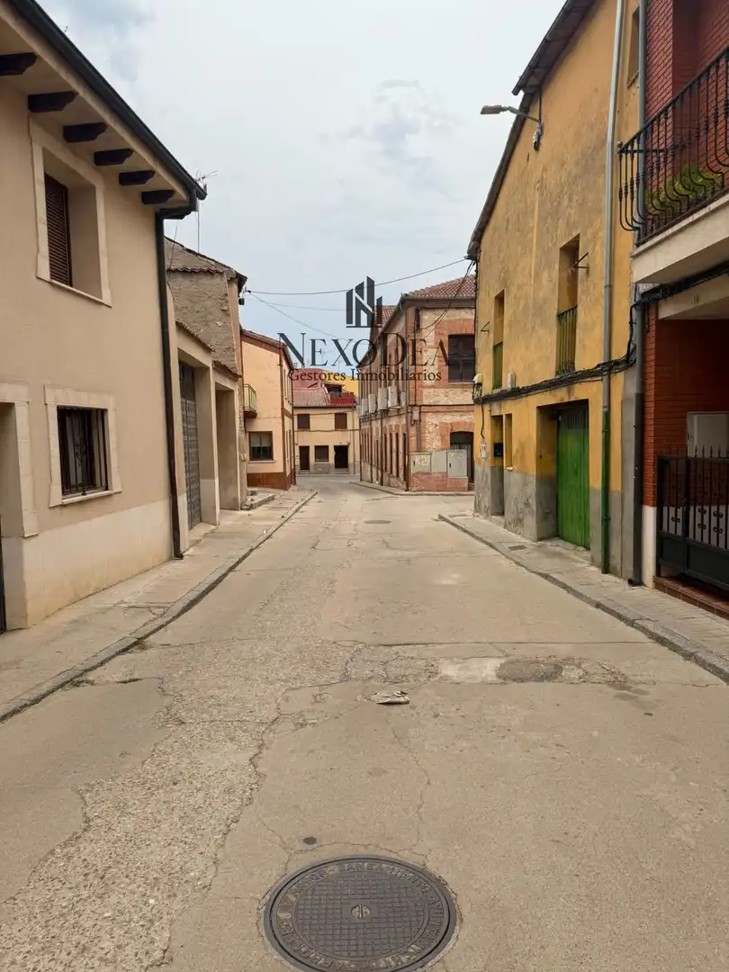 Exterior view of Houses for sale in Carbonero el Mayor