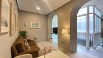 Sala d'estar de Pis en venda en  Cádiz Capital amb Aire condicionat