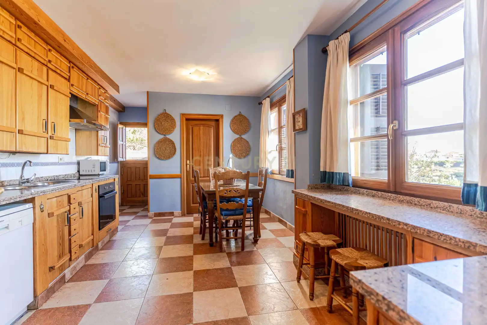 Cocina de Casa o chalet en venta en Nívar con Jardín privado, Trastero y Piscina
