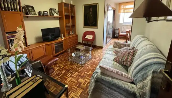 Wohnzimmer von Wohnung zum Verkauf in Burgos mit Heizung und Möbliert