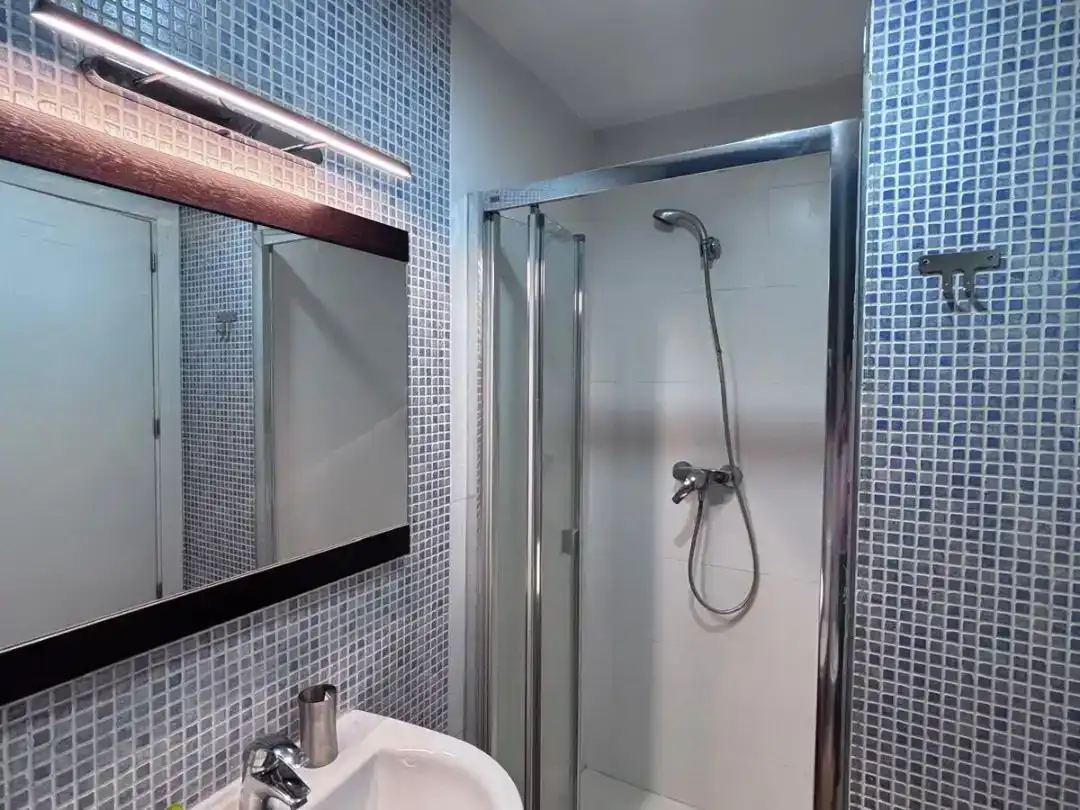 Baño de Piso en venta en Madrid con Aire acondicionado, Parquet y Amueblado