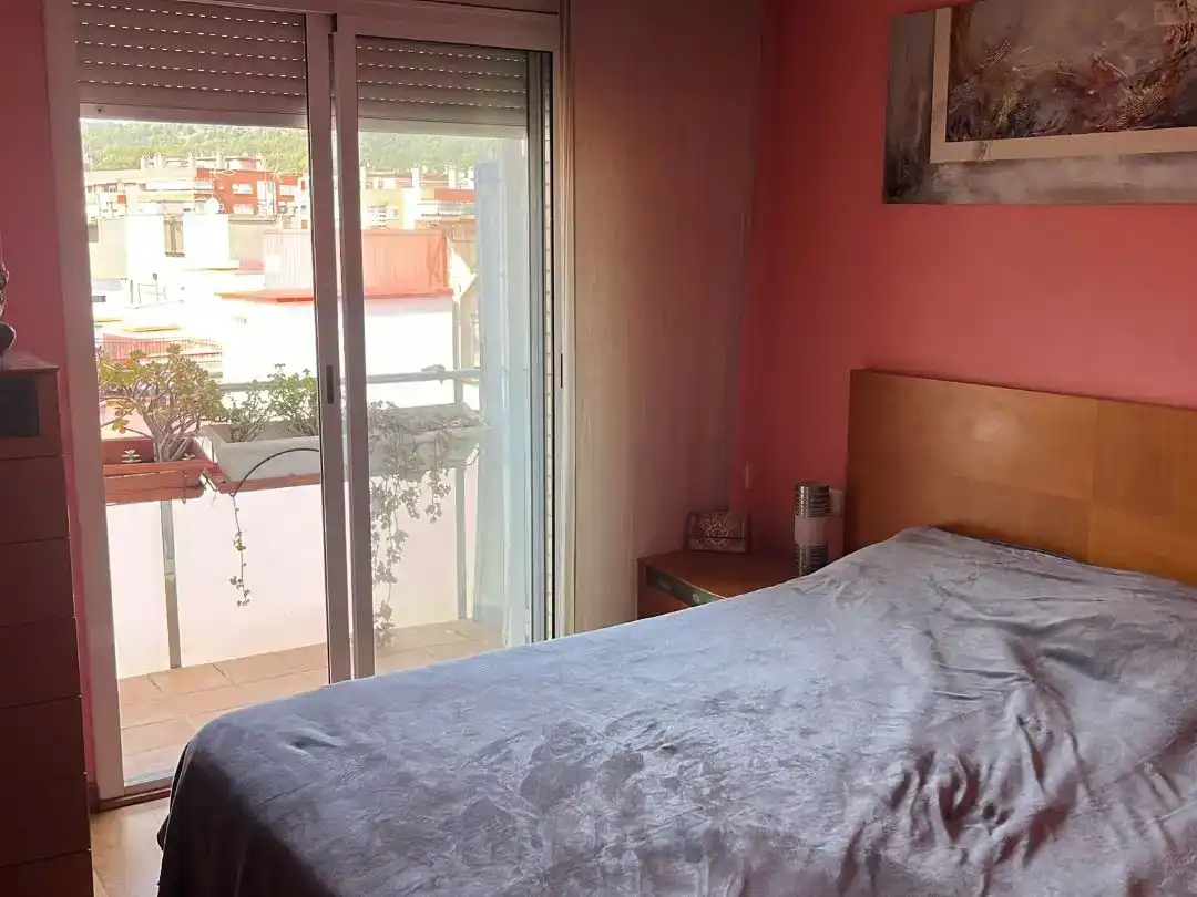 Dormitori de Dúplex en venda en Gavà amb Aire condicionat i Balcó