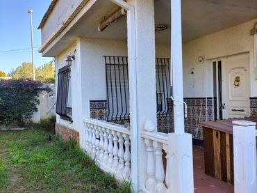 Haus mit Pool zum Verkauf in Chiva