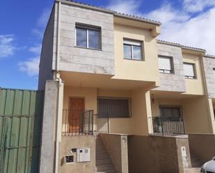 Exterior view of House or chalet for sale in Villarrubia de los Ojos