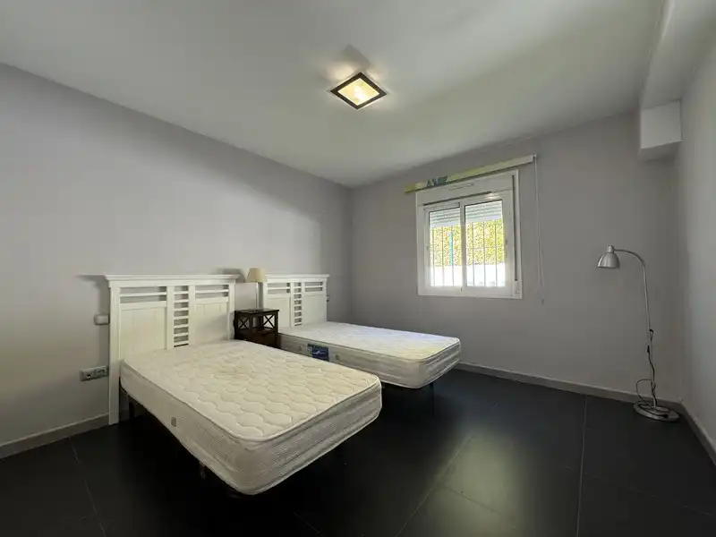 Dormitori de Casa o xalet de lloguer en Marbella amb Aire condicionat, Terrassa i Moblat