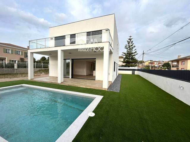 Casa-chalet en Venta en Francesc Pujol en La Franquesa - Oasis Park