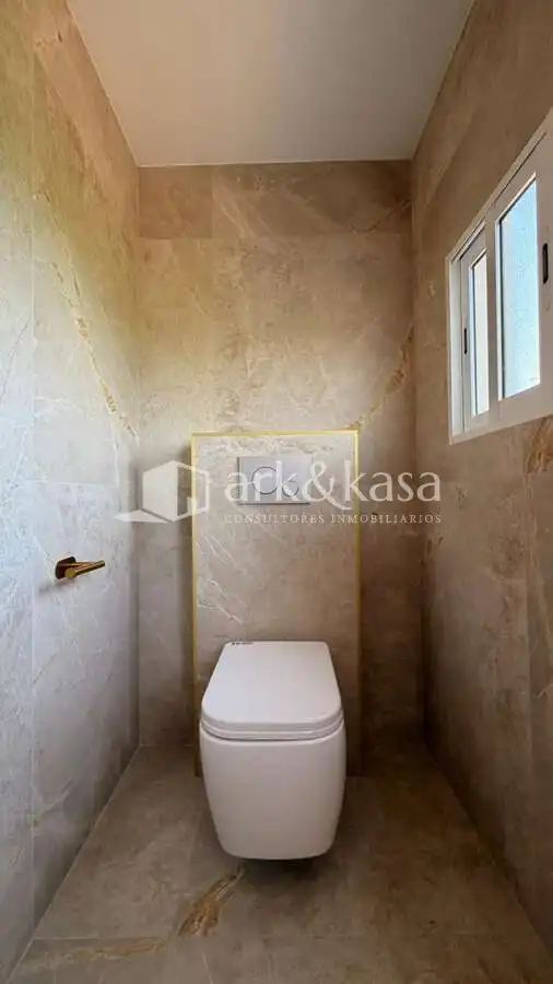 Baño de Casa o chalet de alquiler en Sagunto / Sagunt con Aire acondicionado, Jardín privado y Terraza