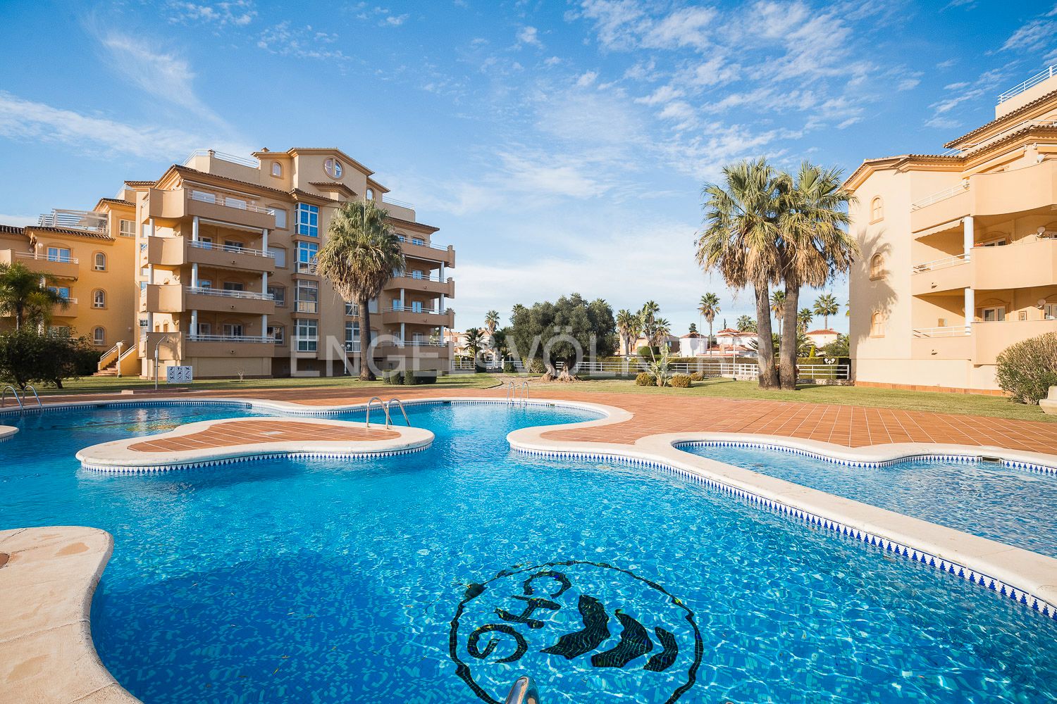 Piscina de Apartament en venda en Oliva amb Calefacció, Jardí privat i Terrassa