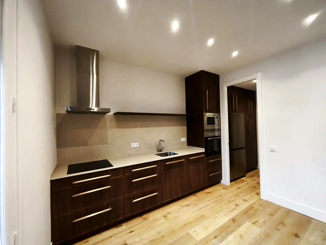 Küche von Wohnung zur Miete in Barrio de Salamanca