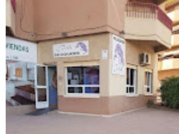 Local comercial en venda a Casco Antiguo