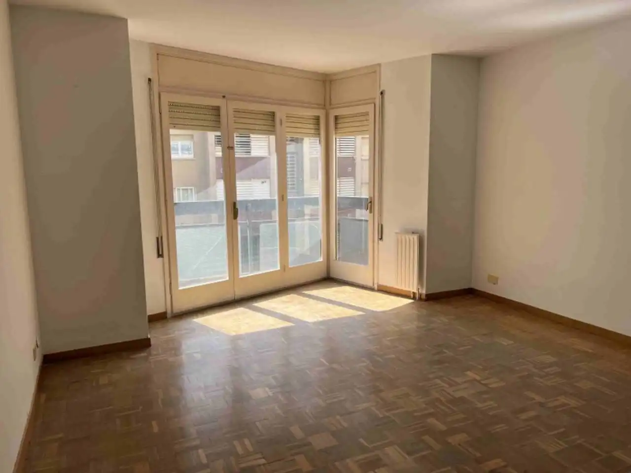 Flat with terrace for sale in Calle Avenir, imagen 8