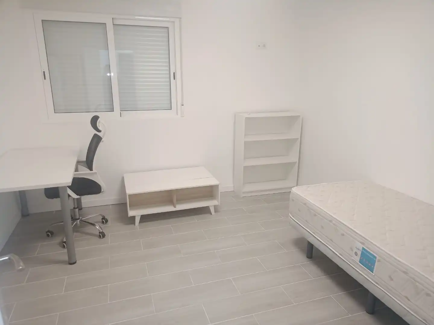 Wohnung zur Miete in Albors