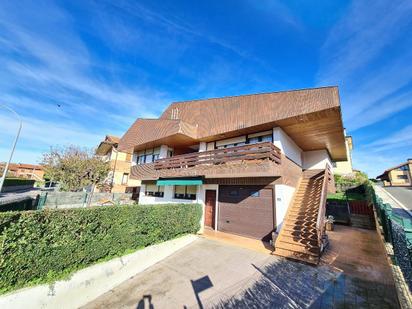 Vista exterior de Casa o xalet en venda en Amurrio amb Calefacció, Traster i Moblat
