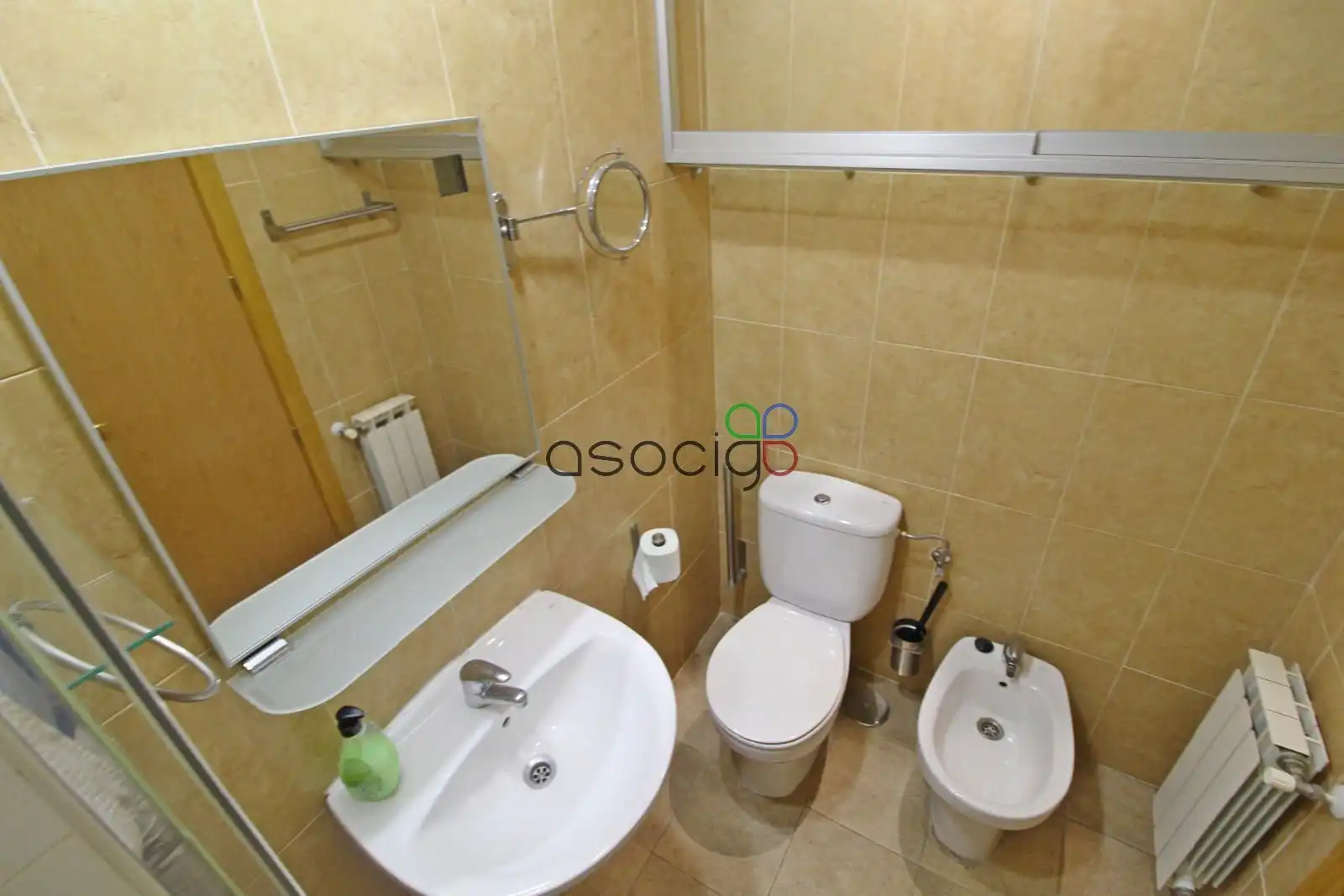 Bathroom of Flat for sale in Guadalajara  with Air Conditioner, Heating and Terrace