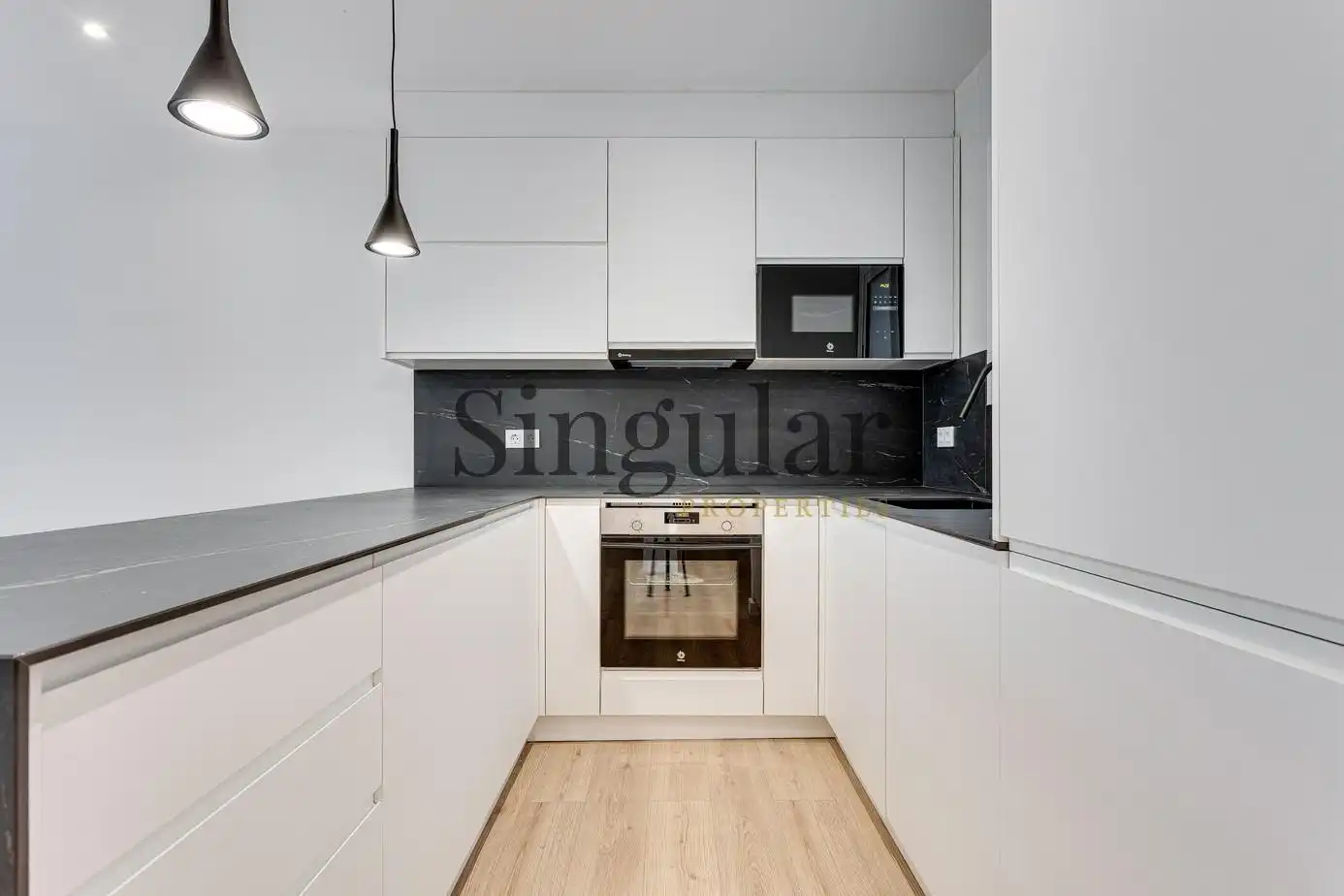 Cocina de Piso en venta en Barcelona con Aire acondicionado, Calefacción y Parquet