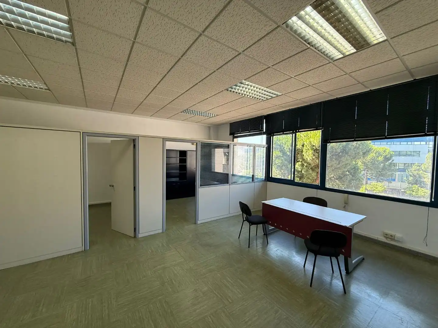 Commercial properties for rent in Alcobendas  with Air Conditioner and Furnished
