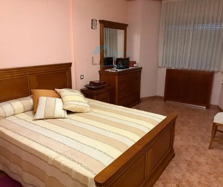 Bedroom of Houses for sale in Navalmoral de la Mata  with Air Conditioner, Heating and Terrace
