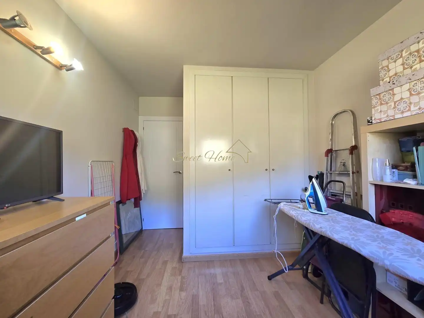 Bedroom of Flat for sale in Montgat  with Air Conditioner, Heating and Parquet flooring