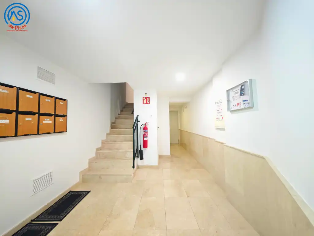 Apartament amb ascensor de lloguer a Calle de Ramón Pignatelli 46, imagen 4