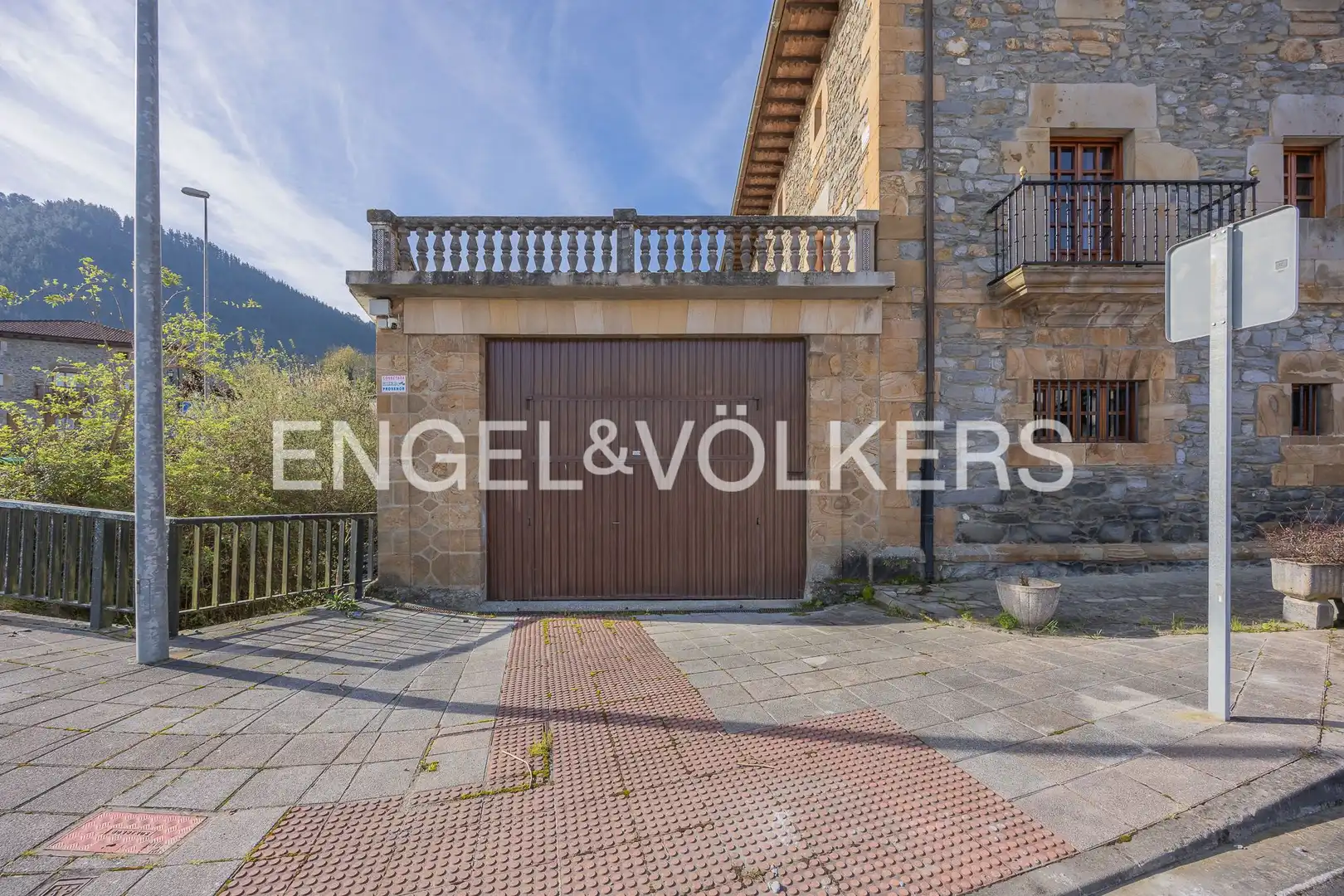 Vista exterior de Casa o xalet en venda en Sopuerta amb Calefacció