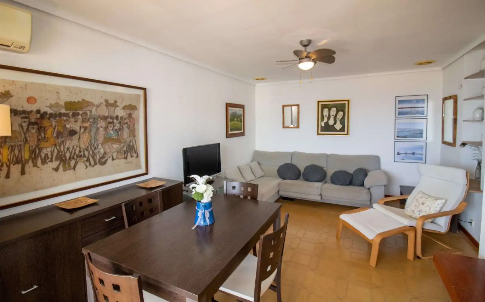 Sala de estar de Apartamento en venta en Alcalà de Xivert con Terraza, Amueblado y Internet