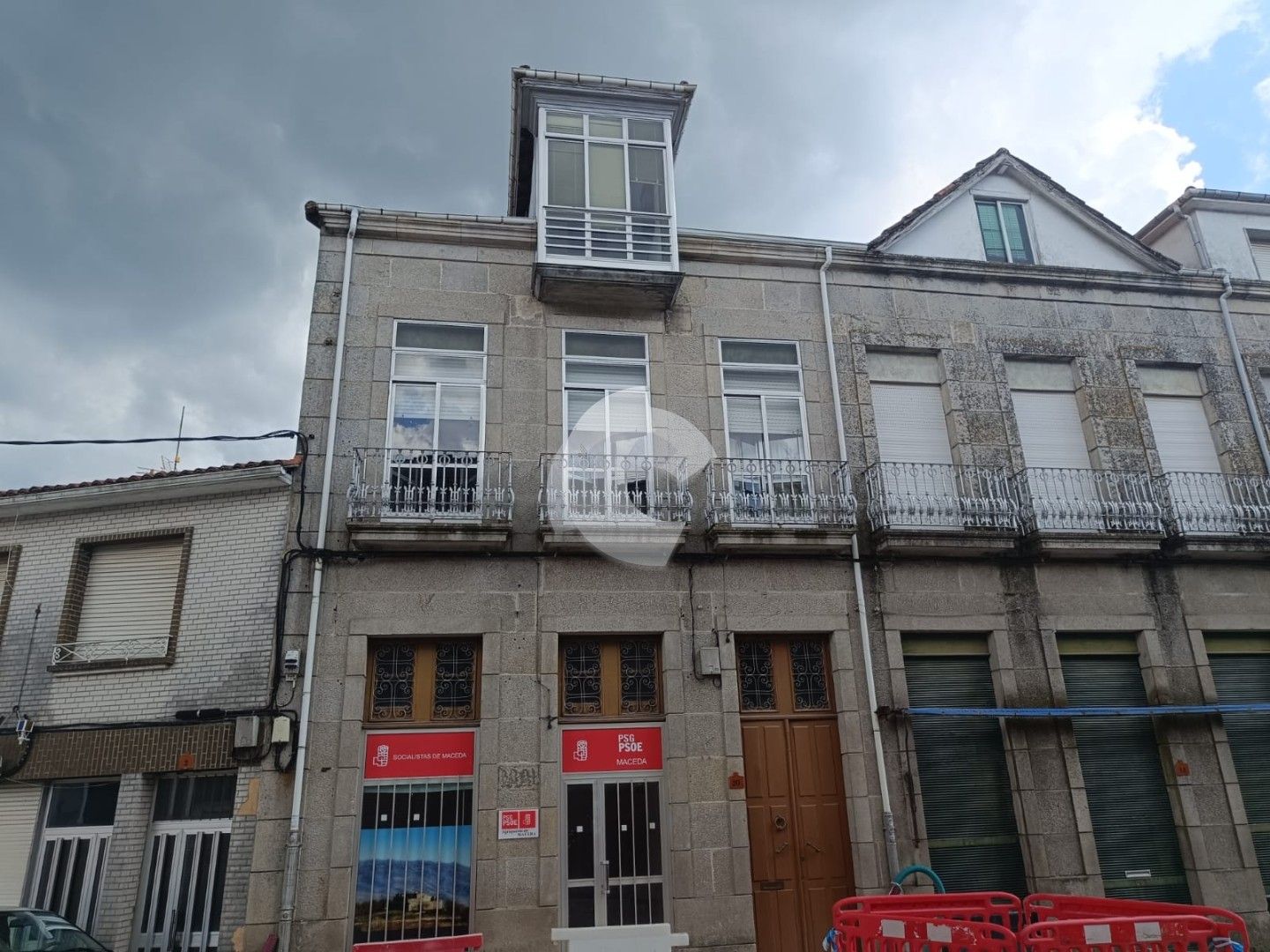 Vista exterior de Edificio en venta en Maceda