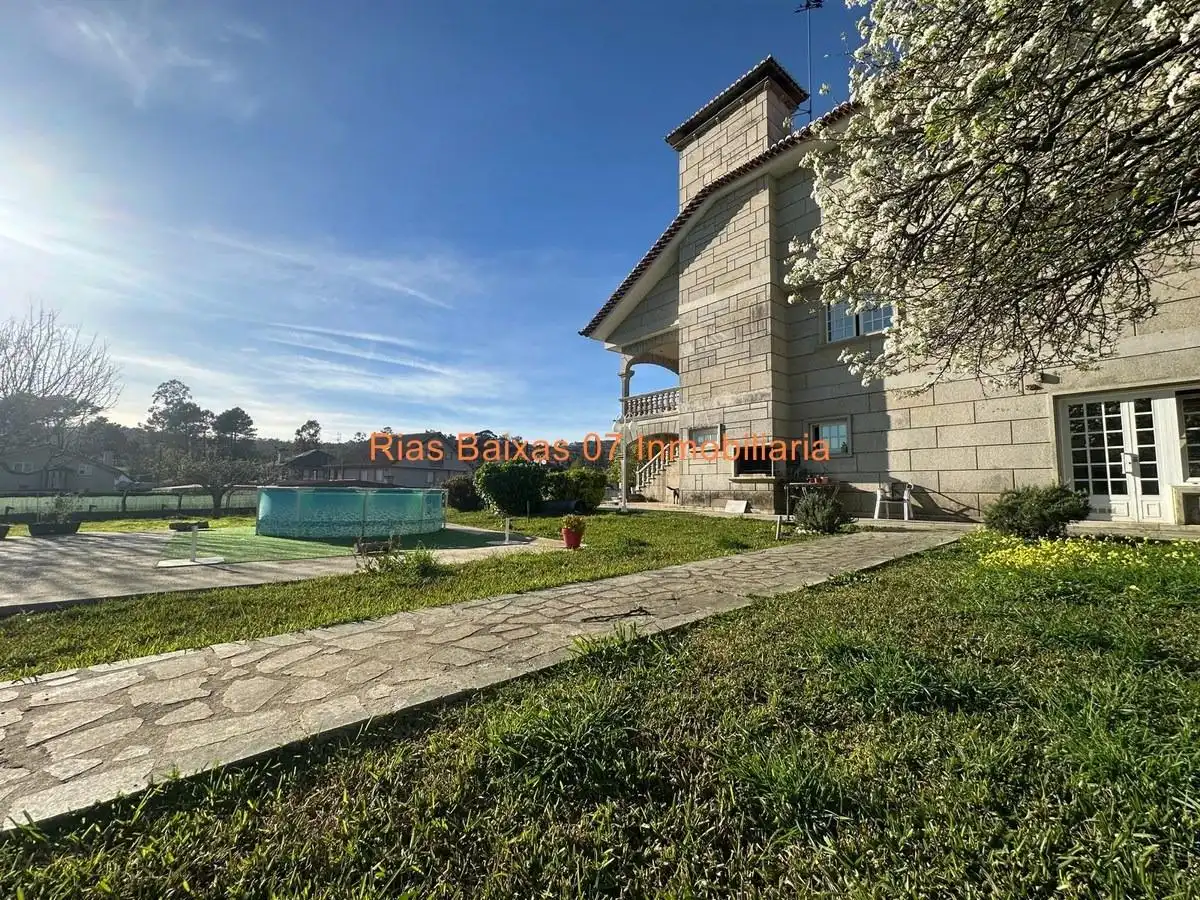 House with garden for sale in Mos, imagen 21