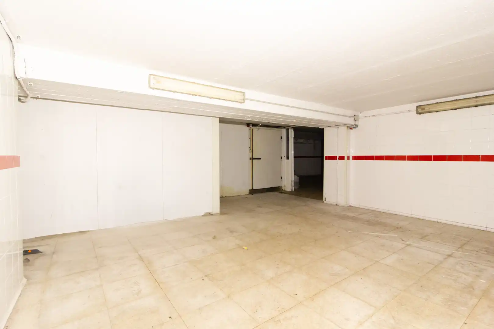 Industrial buildings for sale in Belauntza