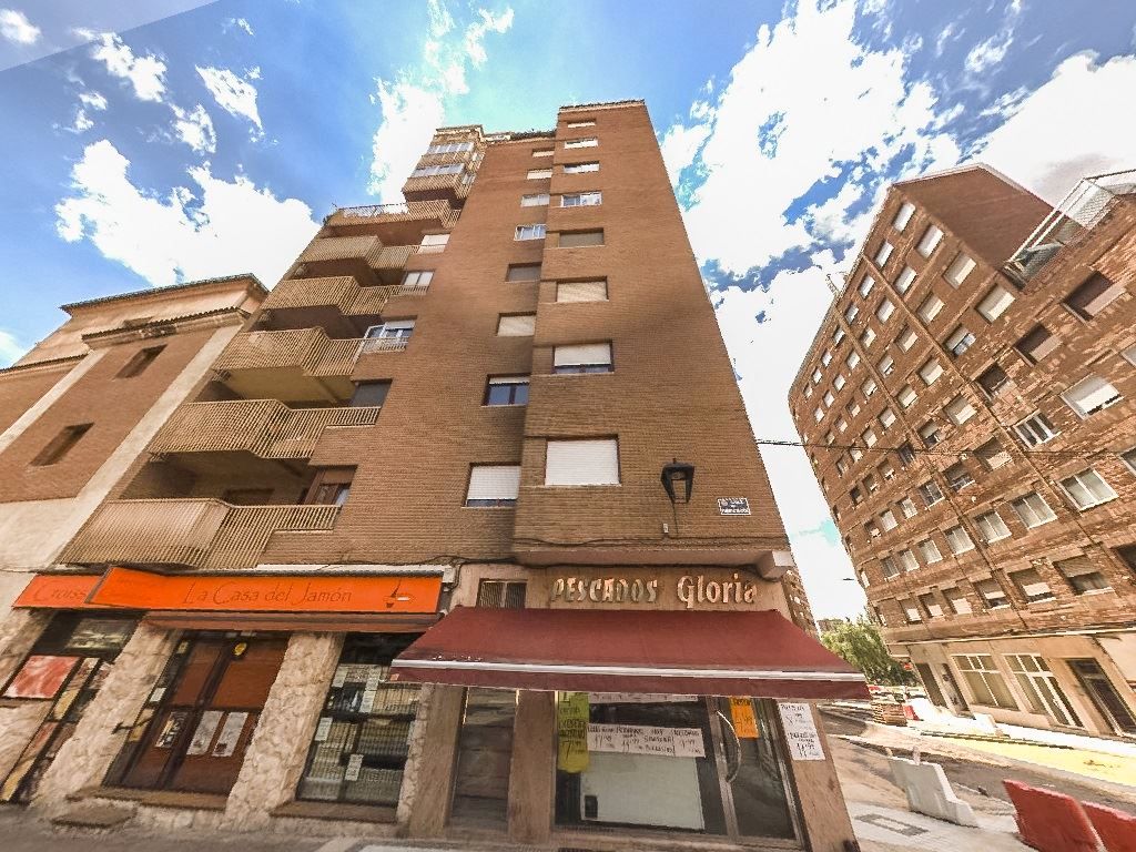 Exterior view of Flat for sale in Valladolid Capital  with Balcony