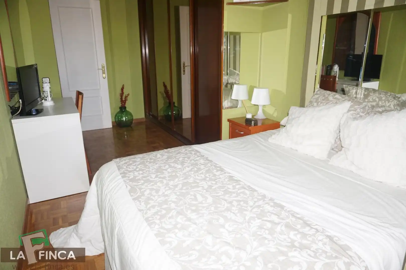 Dúplex en venta en DEL REAL , Viella - Granda - Meres