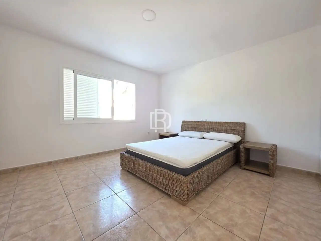 Piso con terraza en venta en Calle Portugal, imagen 3