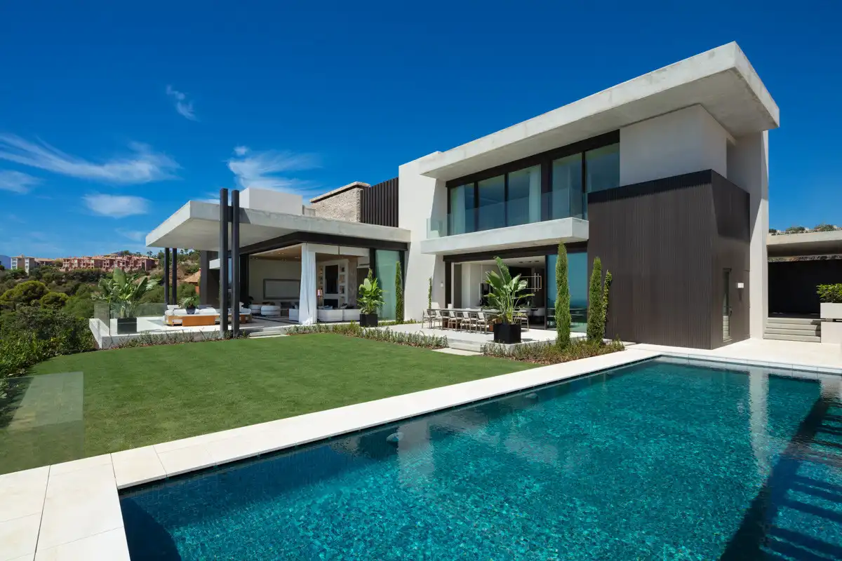 Maison avec piscine à vendre à CERRO ARTOLA 8