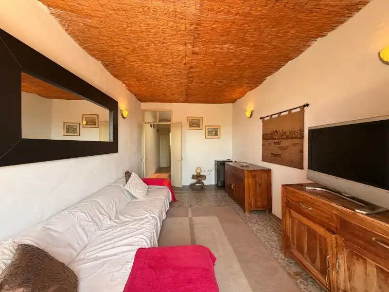 Living room of Country homes for sale in Saus, Camallera i Llampaies  with Terrace and Balcony