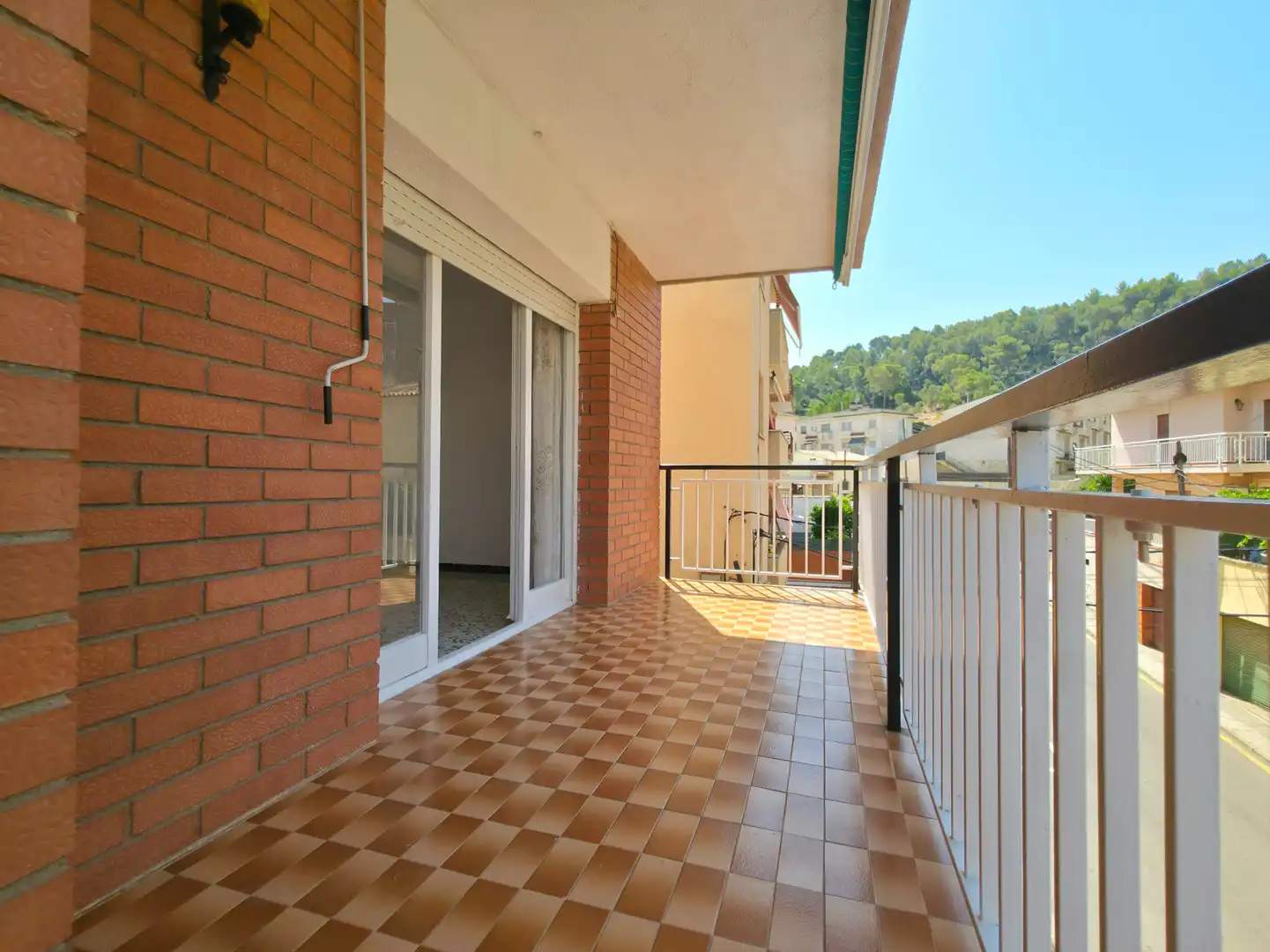 Terraza de Piso en venta en Sant Andreu de la Barca con Terraza, Horno y Balcón