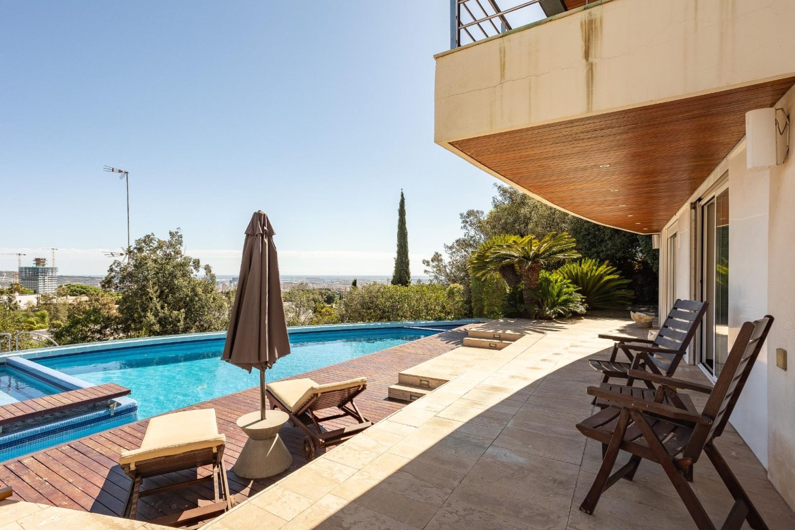 Terrace of House or chalet for sale in Esplugues de Llobregat  with Air Conditioner, Heating and Parquet flooring