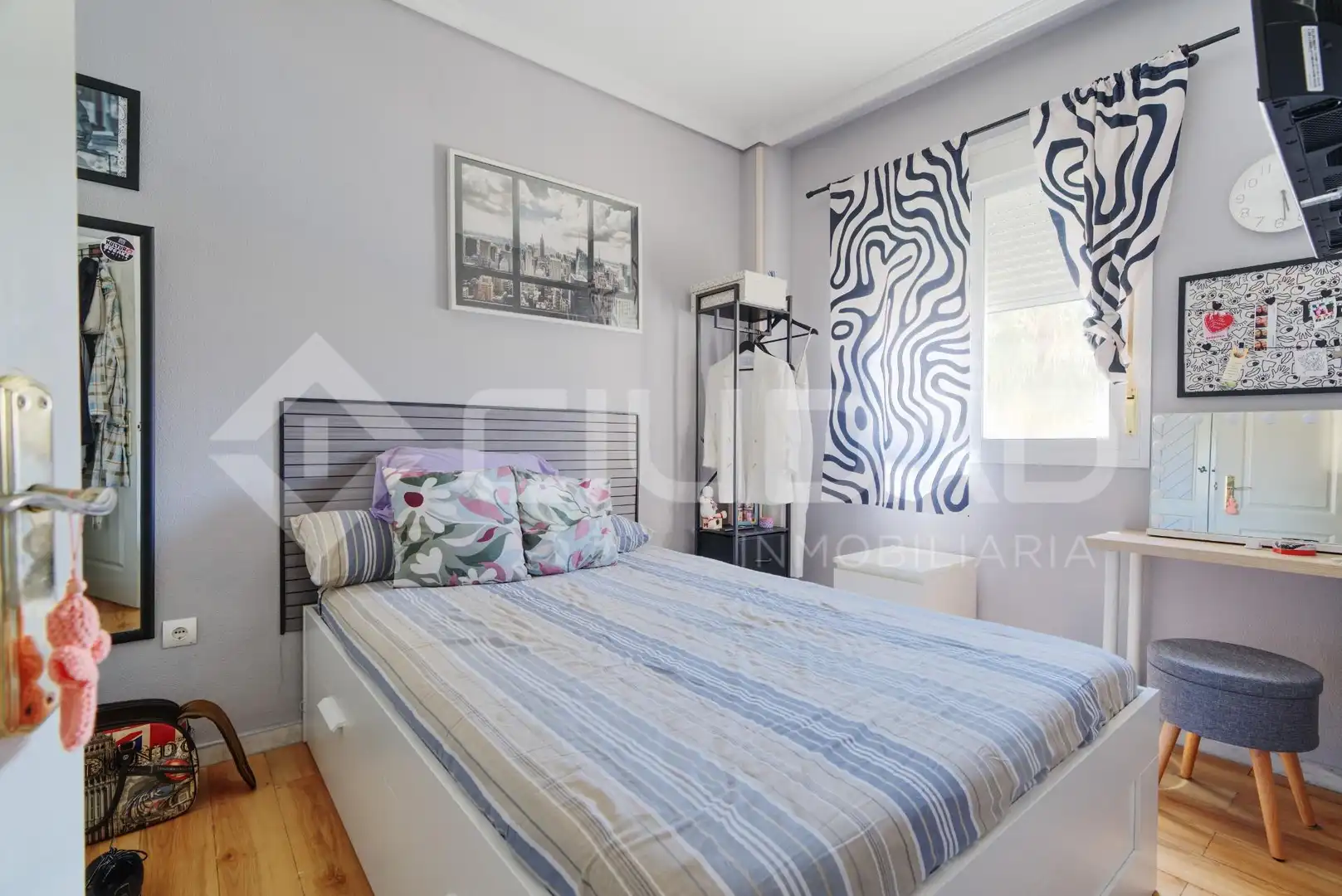 Bedroom of Houses for sale in San Juan de Aznalfarache  with Air Conditioner, Private garden and Community pool