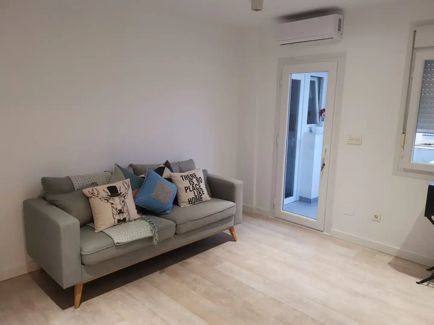 Sala de estar de Piso en venta en Jacarilla con Aire acondicionado, Amueblado y Lavadora